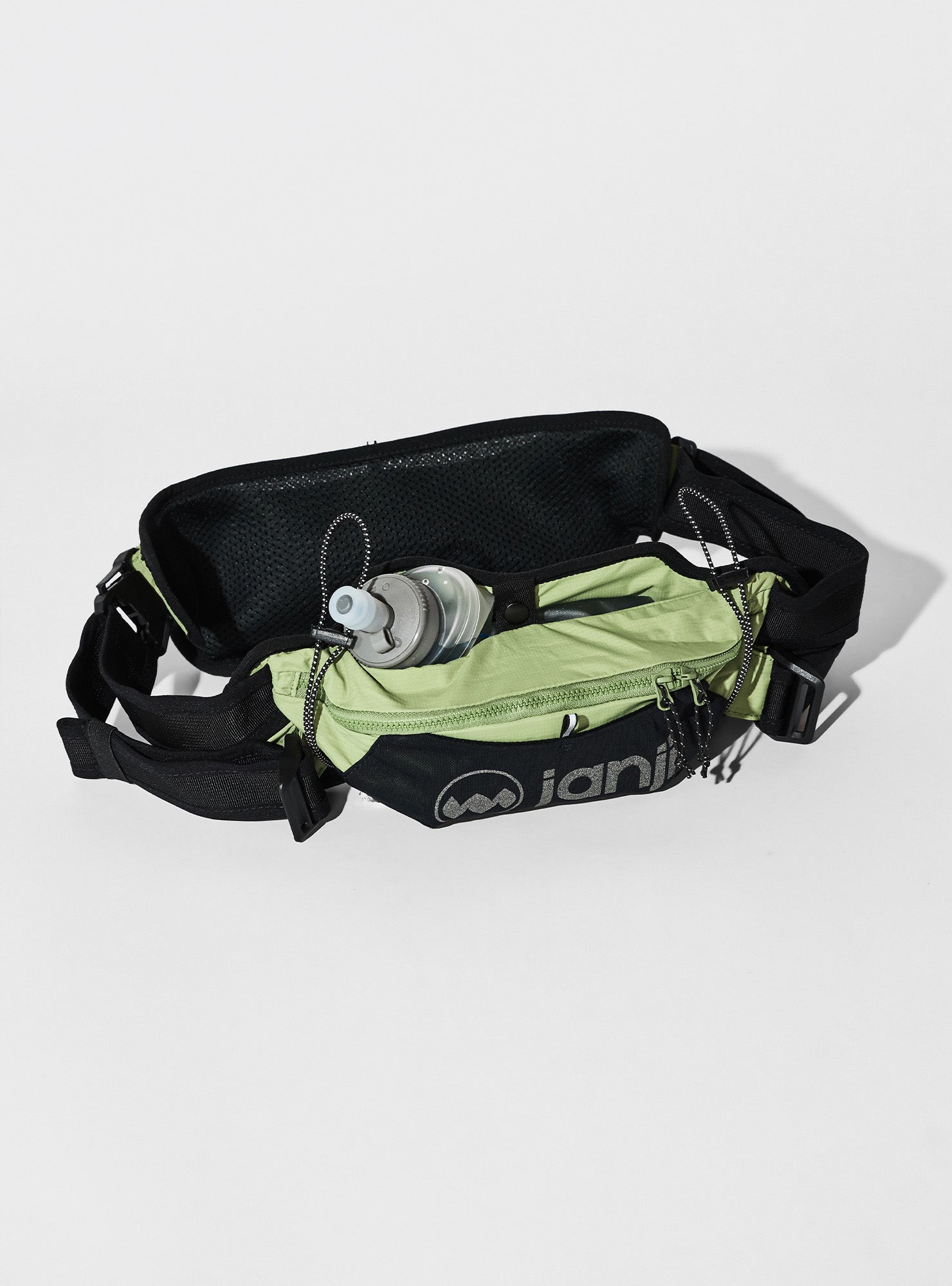 Bags & Hydration – Janji UK