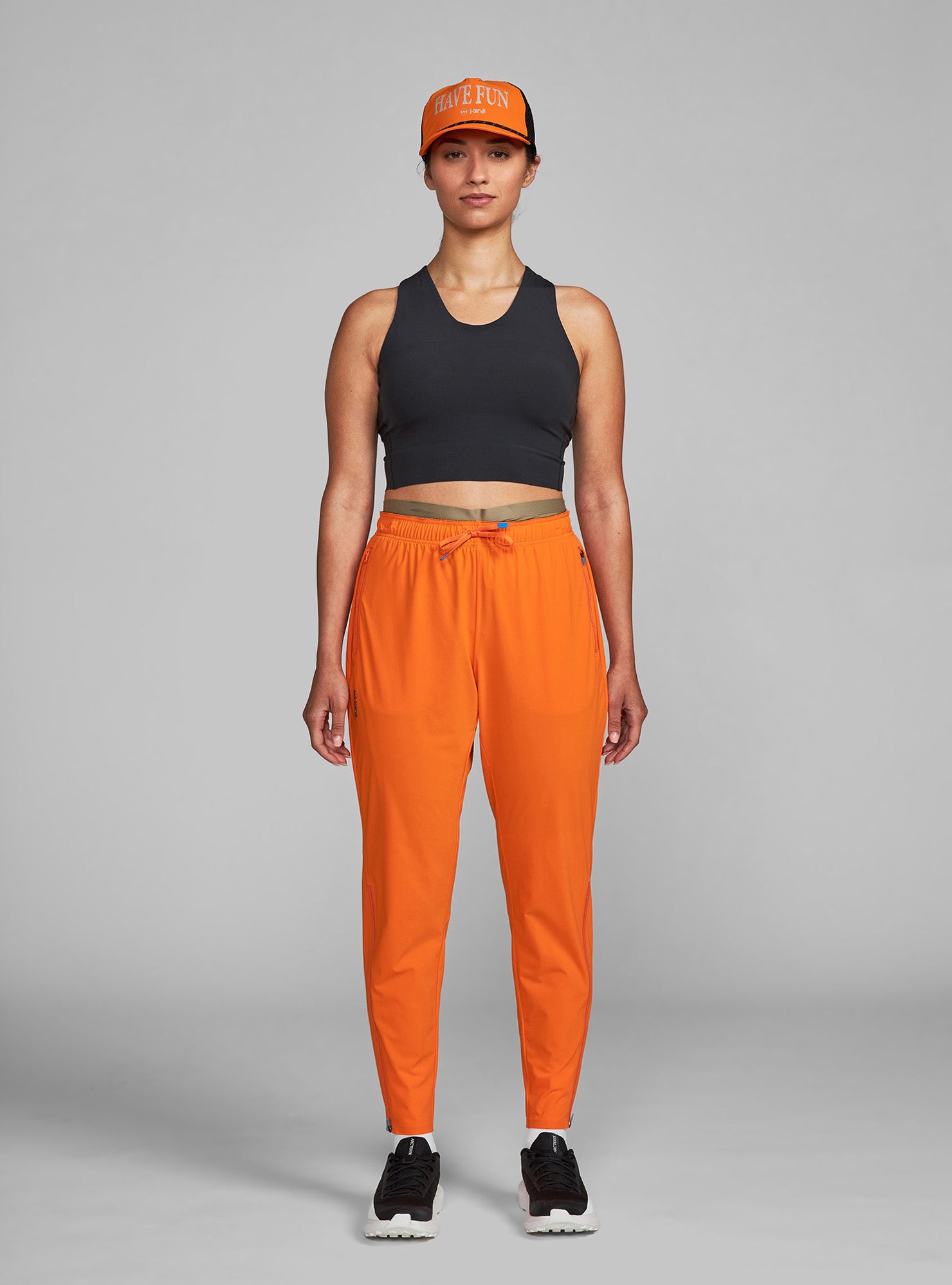 W's Atlas Multi Pant – Janji UK